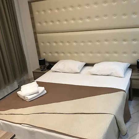 סלוניקי Hotel Rex מראה חיצוני תמונה