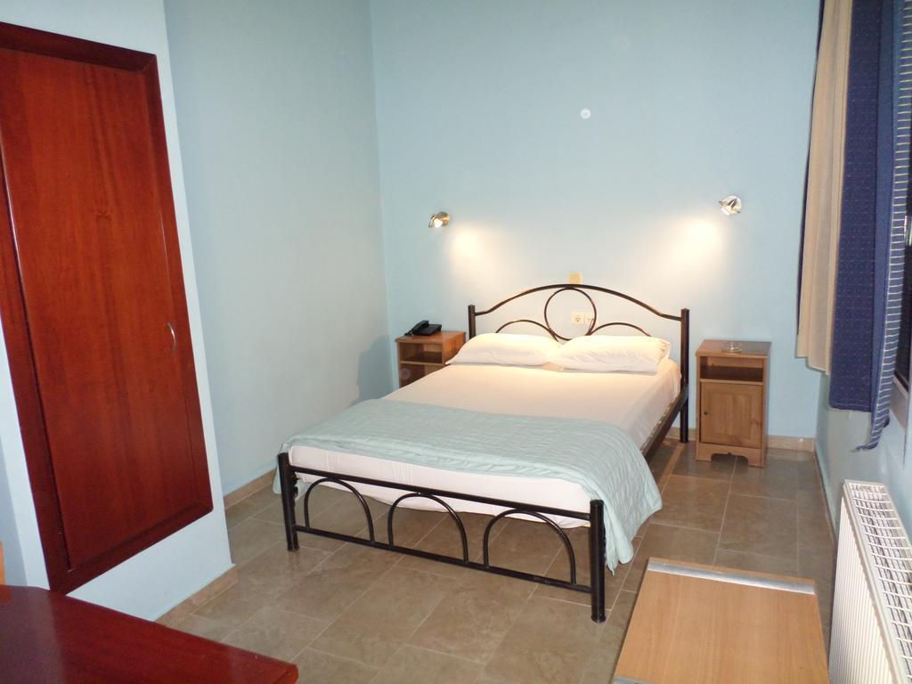 סלוניקי Hotel Rex מראה חיצוני תמונה