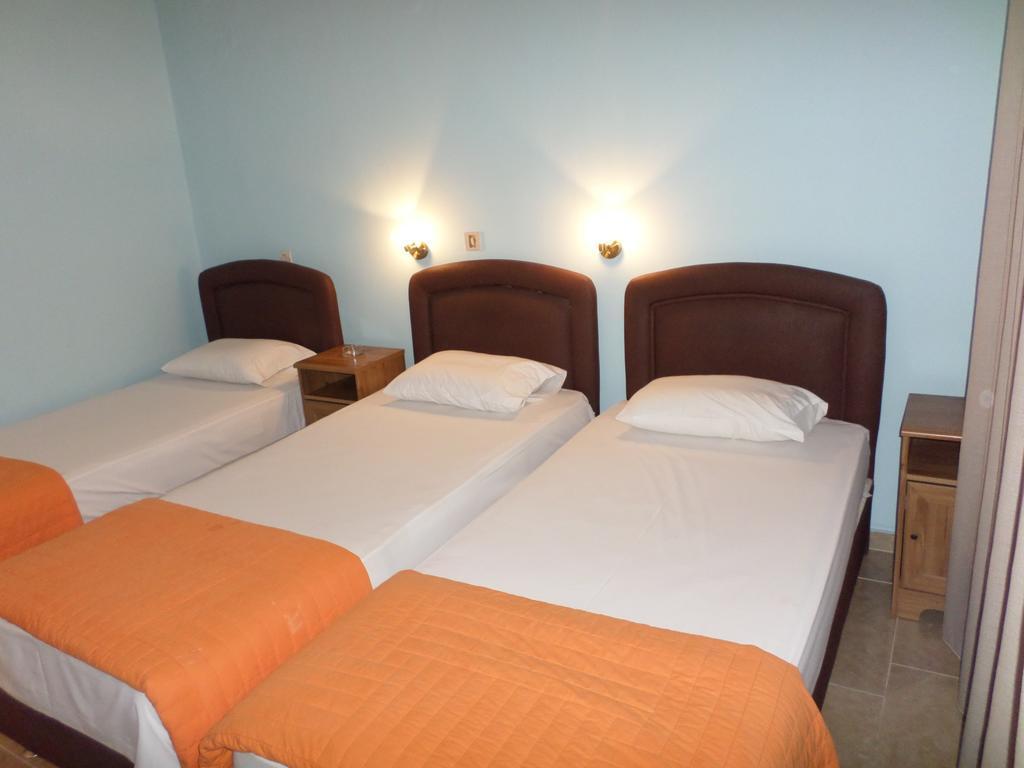 סלוניקי Hotel Rex מראה חיצוני תמונה